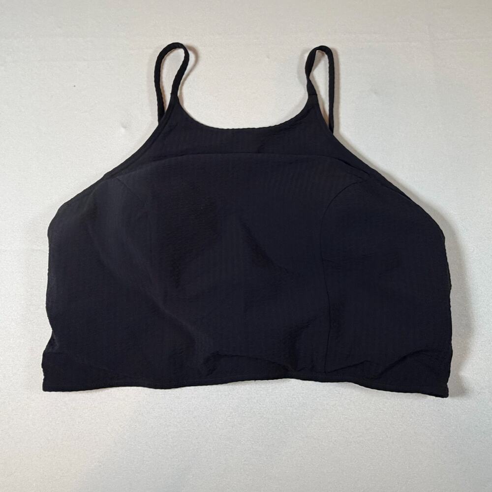 EUC Lululemon black high neck cropped longline sports bra size XL